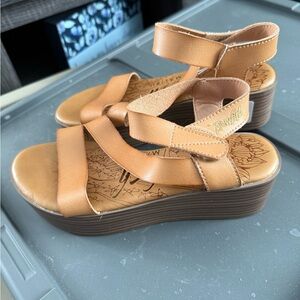 Blowfish Women's Brown Strappy Sandals